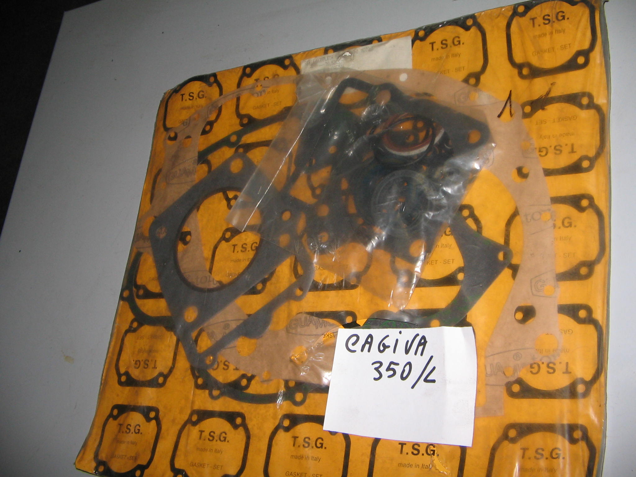 CAGIVA 350-- N.362